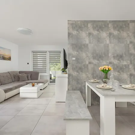 Family Apartments Herberta With Terrace And Parking By Rent Like Home Świnoujście Esterno foto